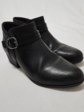Clarks Adreena Mid Ankle Boots Women Buckle 9.5M Black Leather Booties Zip Shoes